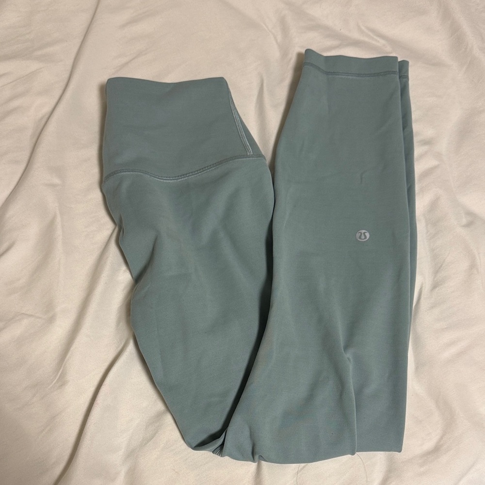 Lululemon Wunder Train Leggings (6)